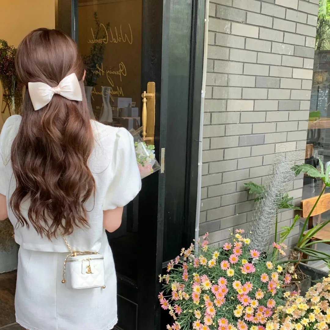 老板有个恋爱想找你谈下